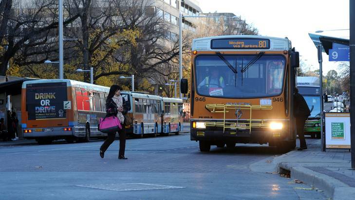 ACT school students may be able to avoid interchanges if the Canberra Liberals are elected next year with the party promising to bring back dedicated school buses.