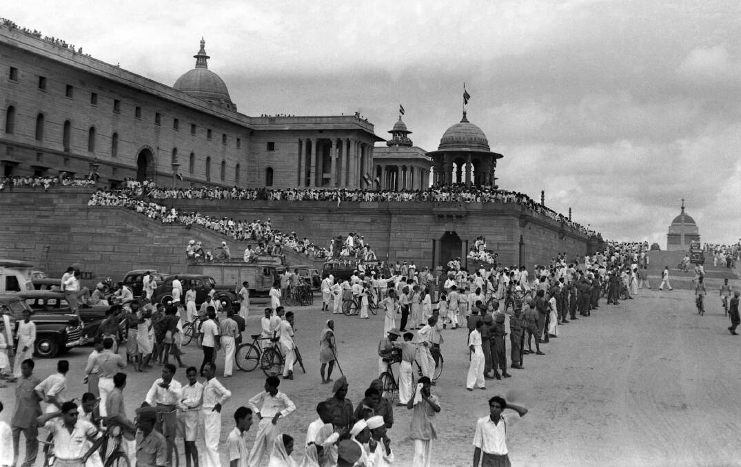 In this picture taken on August 15, 1947, crowds of Indian revellers begin to gather in Delhi to celebrate independence from Britain. Photo: Supplied