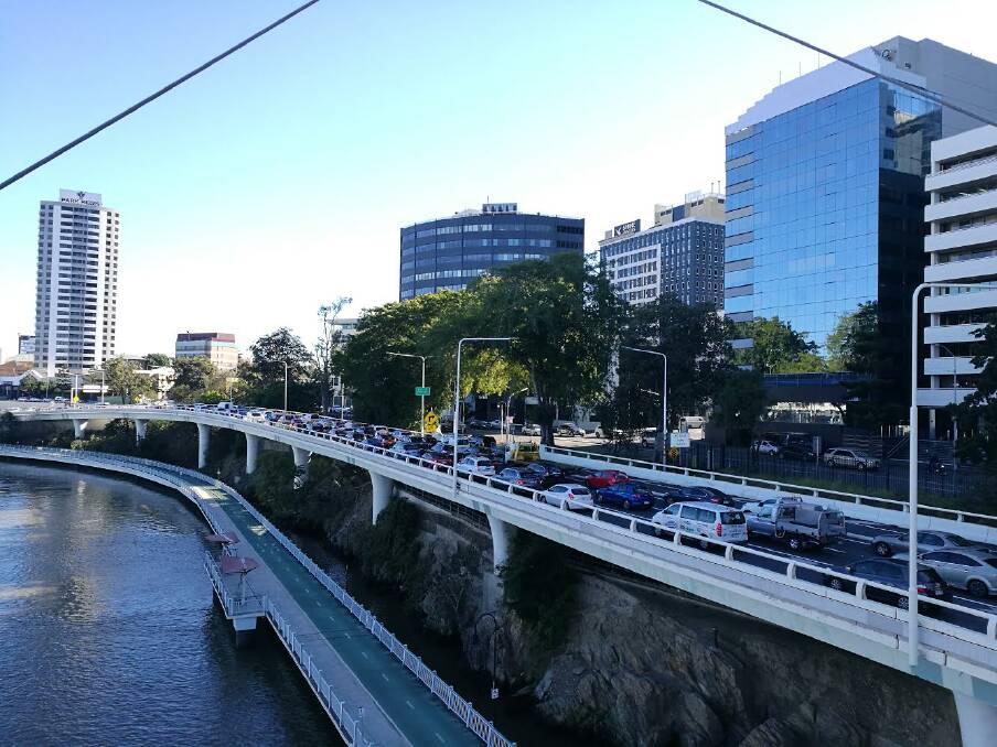 Traffic builds on Coronation Drive after the three-car accident. Photo: Tom Morgan/Fairfax Media