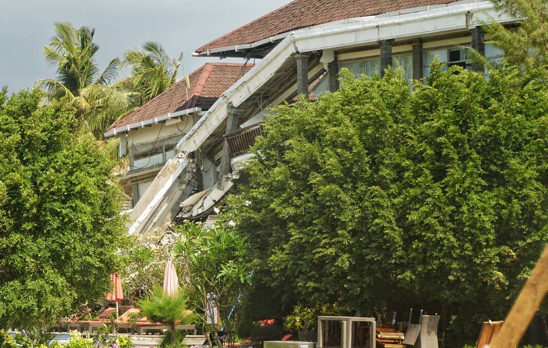 Ombak Sunset hotel on Gili Trawangan collapsed after the earthquake, but many other resorts are already back in operation. Photo: Amilia Rosa