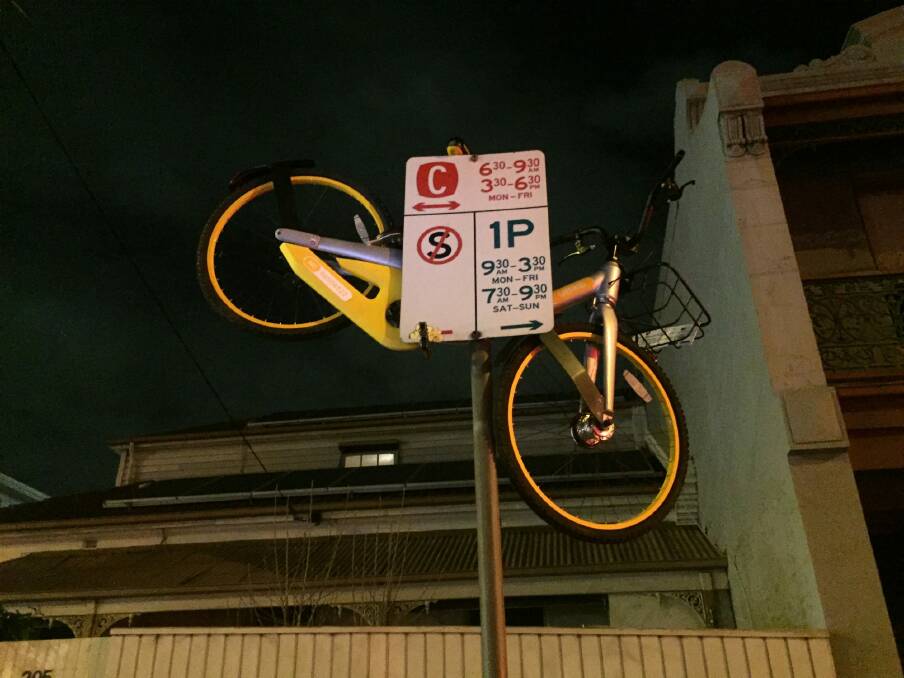 This (yellow and black) oBike is unlikely to carry any fans home. Photo: Goya Dmytryshchak