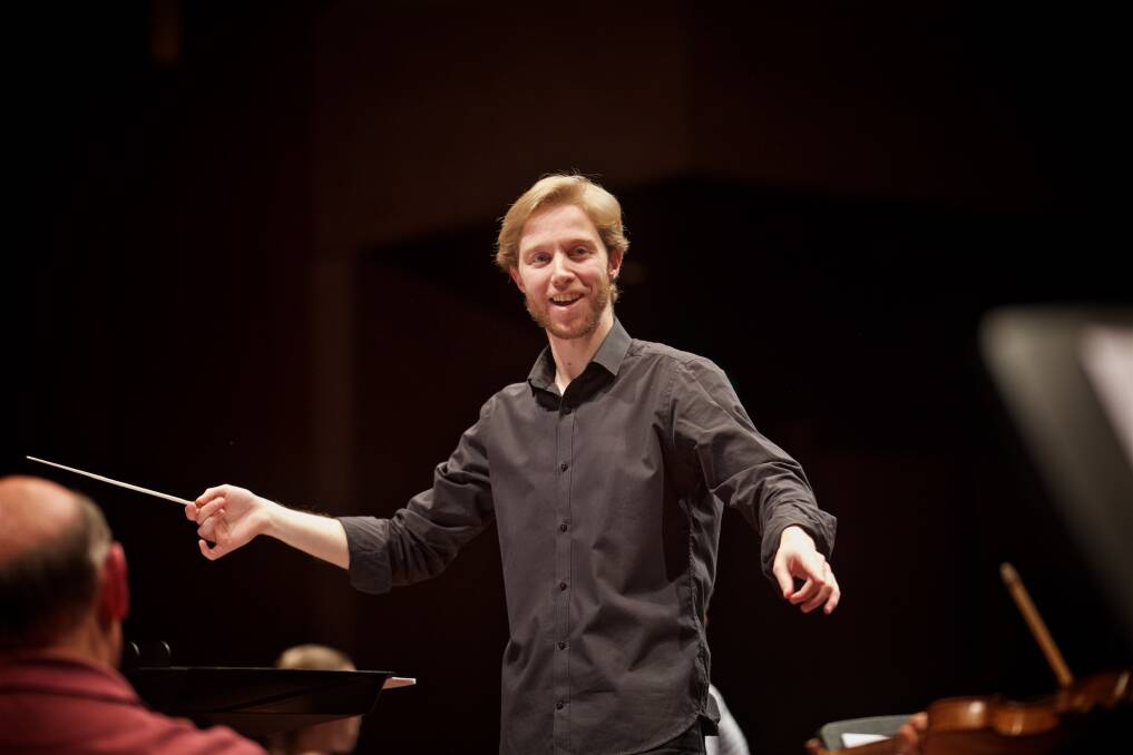 Conductor Leonard Weiss.  Photo: William Hall