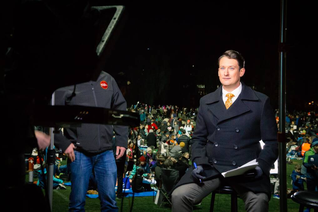 ABC Canberra host Dan Bourchier presents the 7pm news from Stargazing live Photo: ABC
