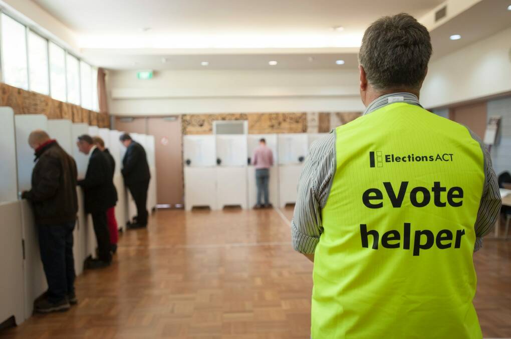 Canberrans are choosing to vote before October 15. Photo: Elesa Kurtz