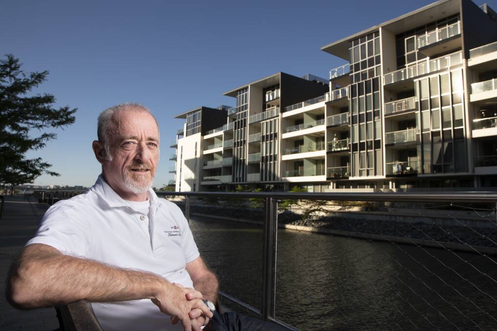 Steve McIntosh recently moved from Sydney and bought a unit on the Kingston foreshore. Photo: Sitthixay Ditthavong