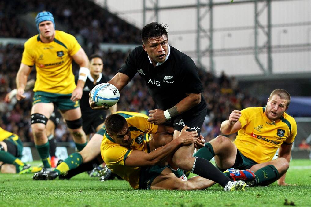 Keven Mealamu has backed Stephen Moore to get another chance to lead the Wallabies. Photo: Getty Images