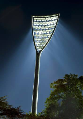 The new lights at Manuka Oval. Photo: Ben Wrigley