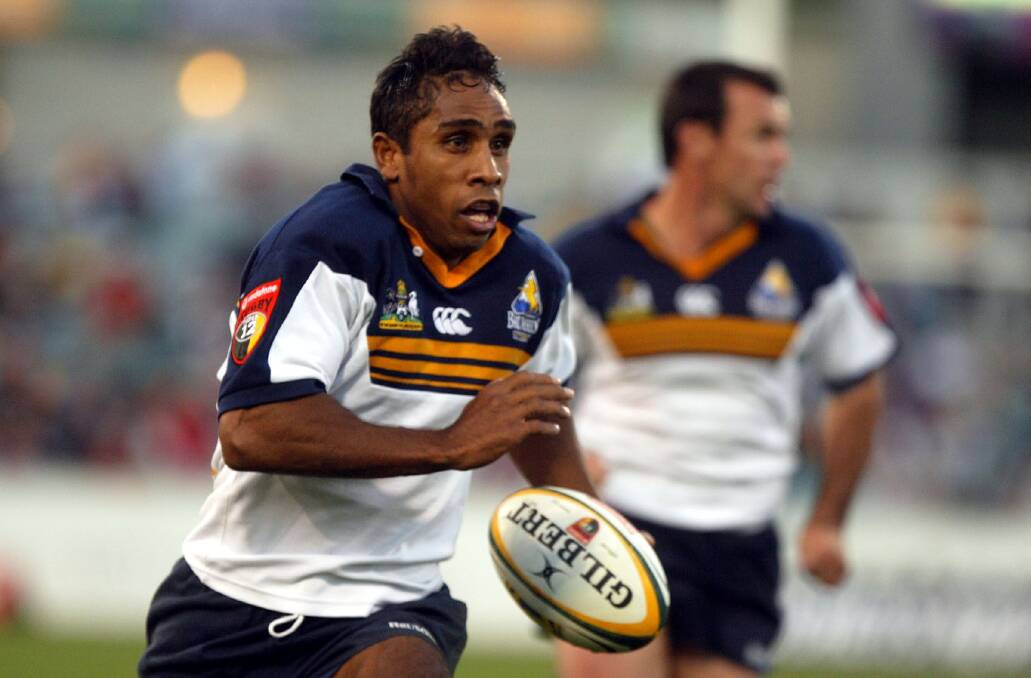 Andrew Walker playing for the Brumbies in 2003. Photo: Pat Scala
