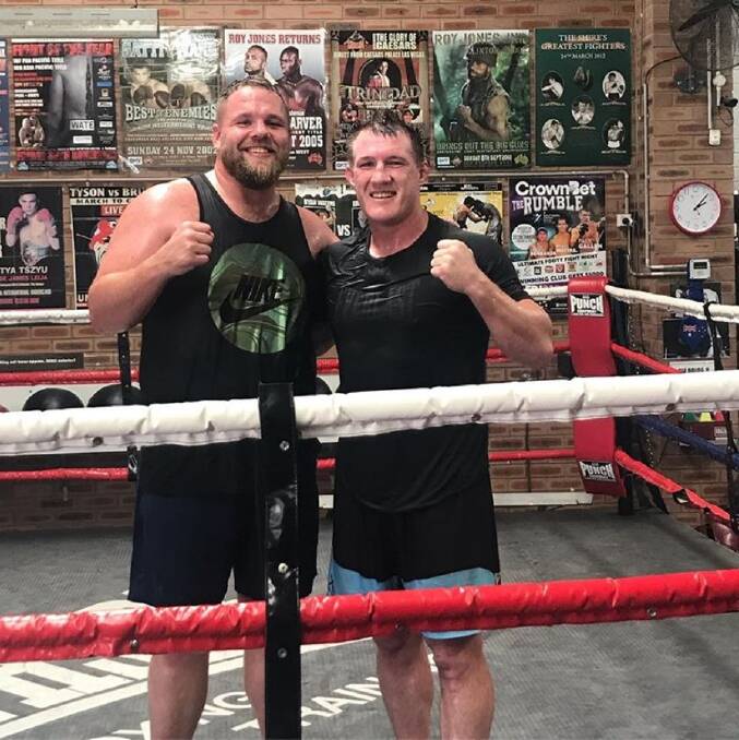 Ben Edwards sparred with Paul Gallen ahead of their respective bouts. Photo: Instagram