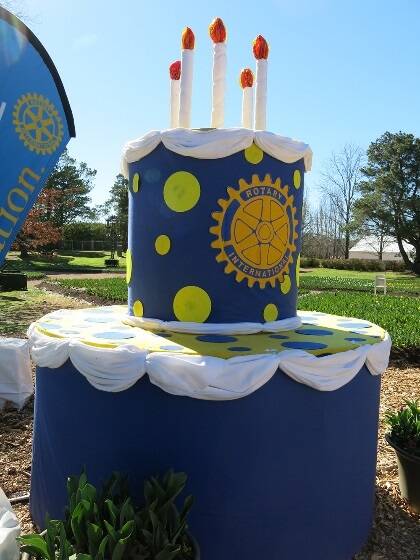 The 90th birthday cake for Rotary in Canberra. Photo: Supplied