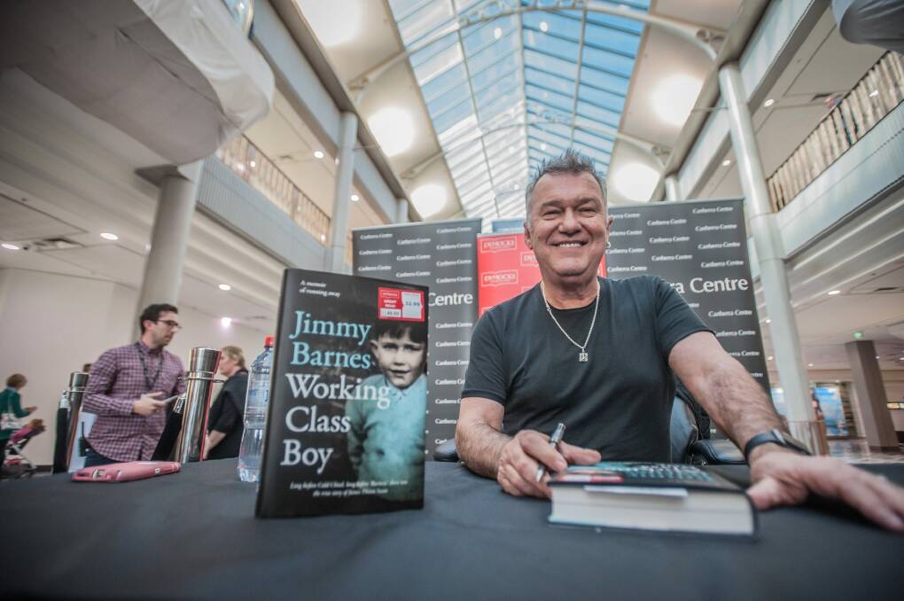 Rock legend Jimmy Barnes spent time in the Canberra Centre to sign copies of his autobiography "Working Class Boy".  Photo: Karleen Minney