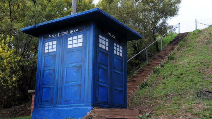 A mystery Doctor Who TARDIS appears near the Red Hill Lookout. Photo: Graham Tidy