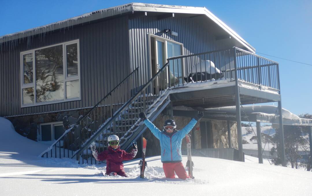 The girls play in the snow outside Numbananga Lodge. Photo: Tim the Yowie Man