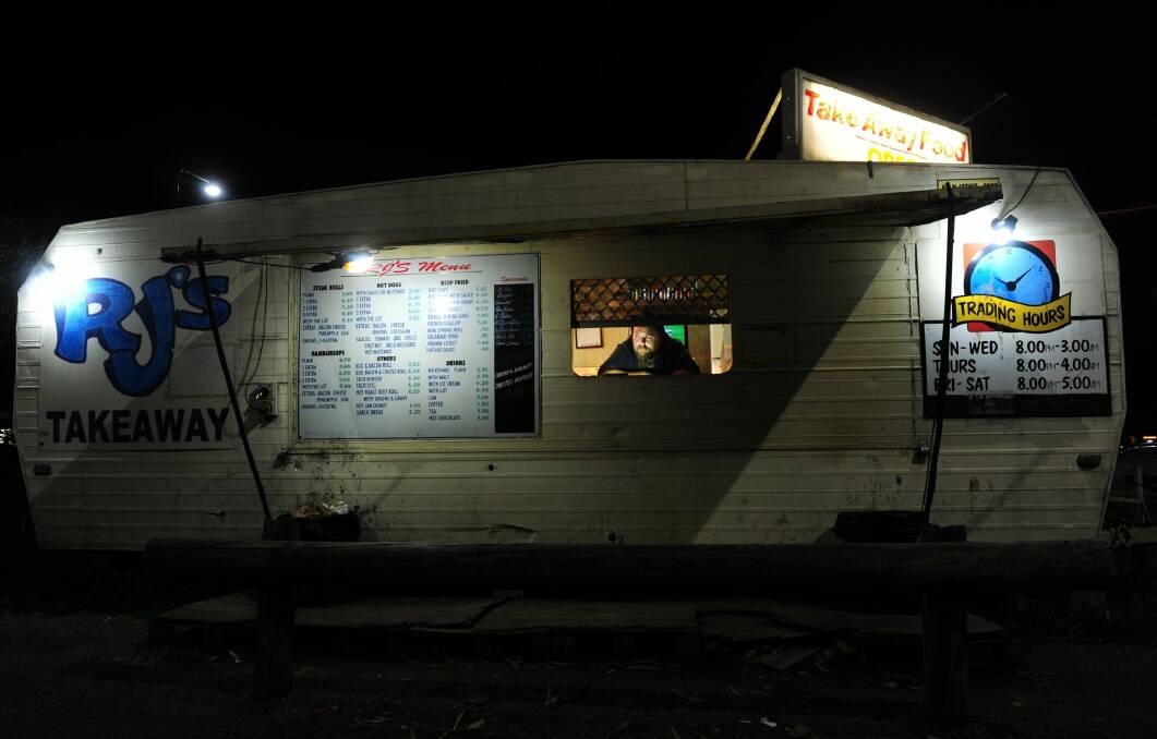 RJ's takeaway food van. Photo: Melissa Adams