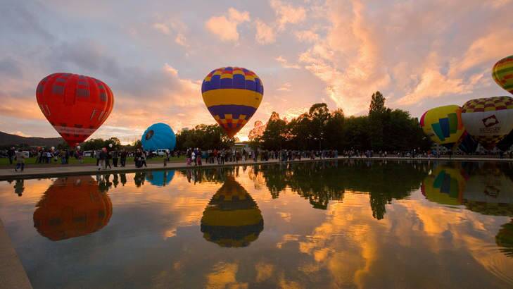 Early morning at the Canberra Festival Balloon Spectacular in 2010. Photo: Chapman Images