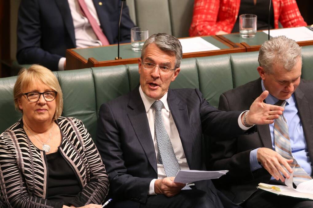 Shadow attorney-general Mark Dreyfus did not deny he threatened to resign. Photo: Andrew Meares