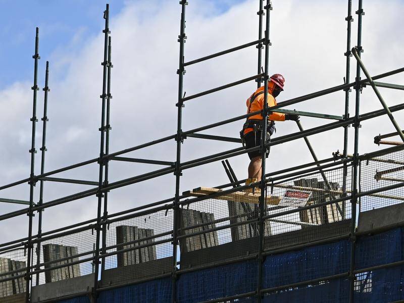 Total building construction fell 0.9 per cent to $30.4 billion in the September quarter.