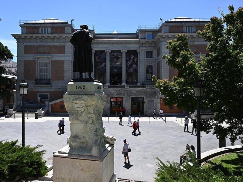 Madrid's historic Paseo del Prado boulevard and Retiro Park have been given world heritage status.