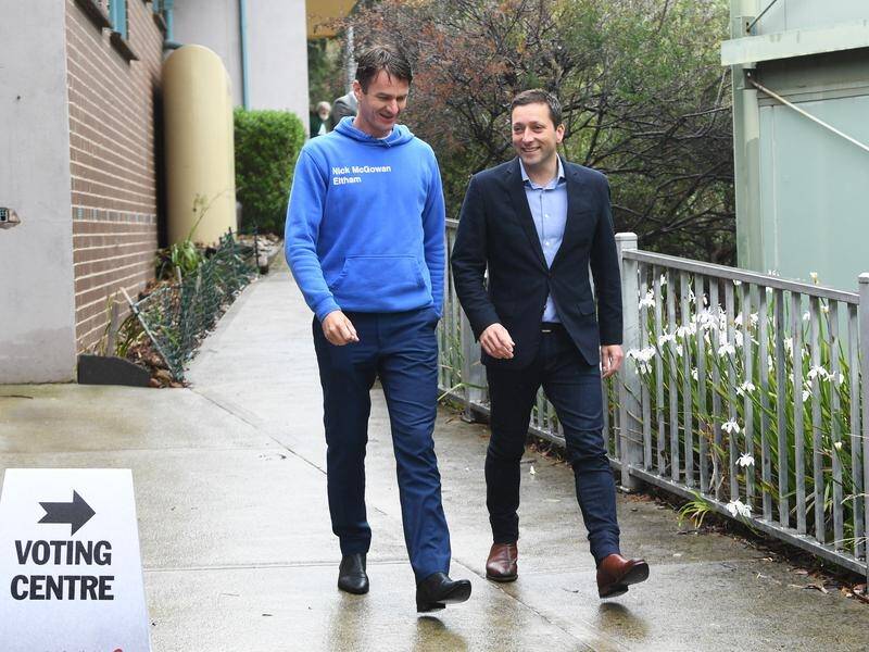 Nick McGowan (left) and Victorian Opposition Leader Matthew Guy have worked together in the past. (James Ross/AAP PHOTOS)