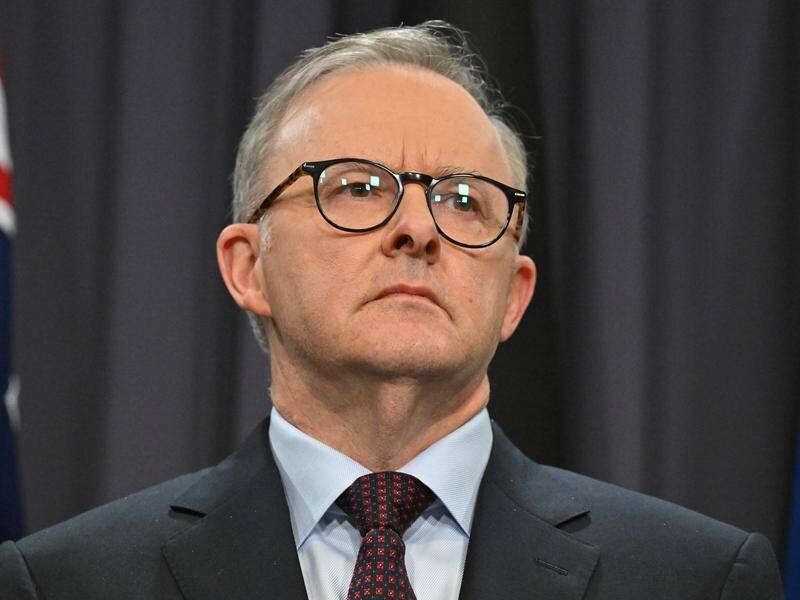 Anthony Albanese says Australia wants to seek cooperation and positive relations with China. (Mick Tsikas/AAP PHOTOS)