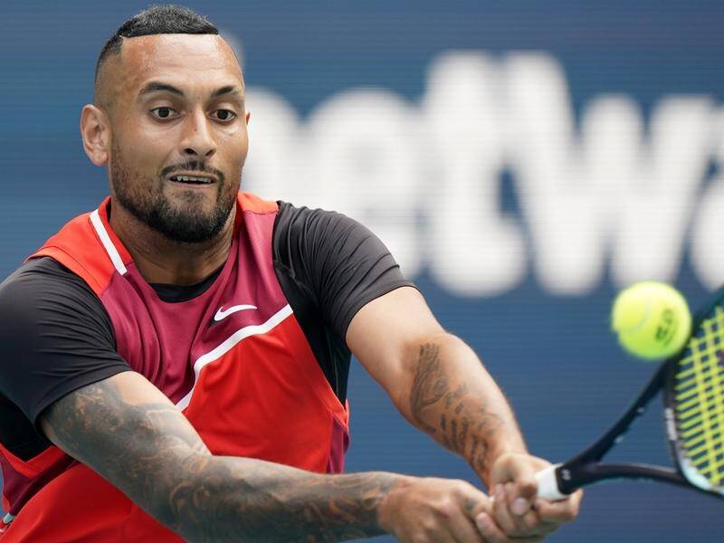 Nick Kyrgios has booked a spot in the quarters of the ATP event in Houston with a straight-sets win.