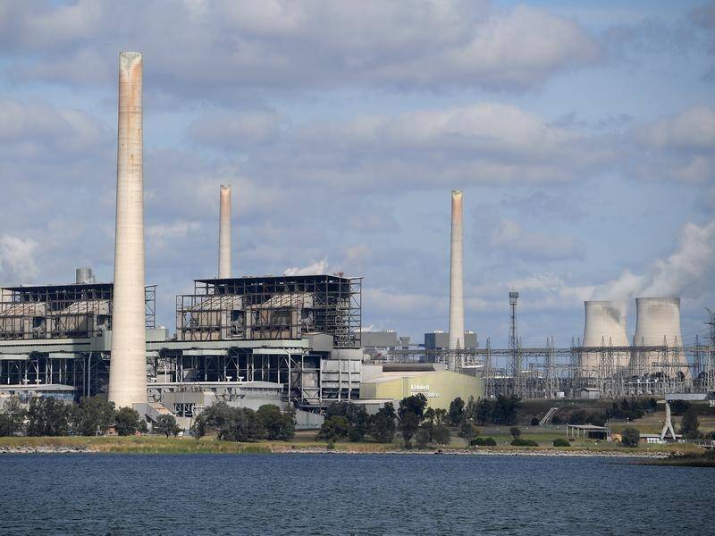 It will cost an estimated $300 million to keep Liddell power station in NSW running, reports say.