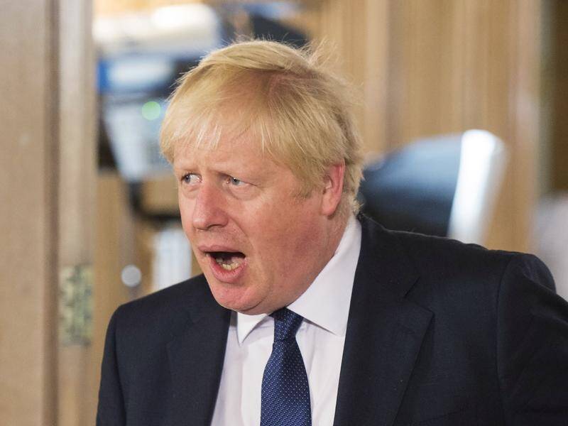 British PM Boris Johnson has threatened to expel rebel Conservative MPs from the party over Brexit.