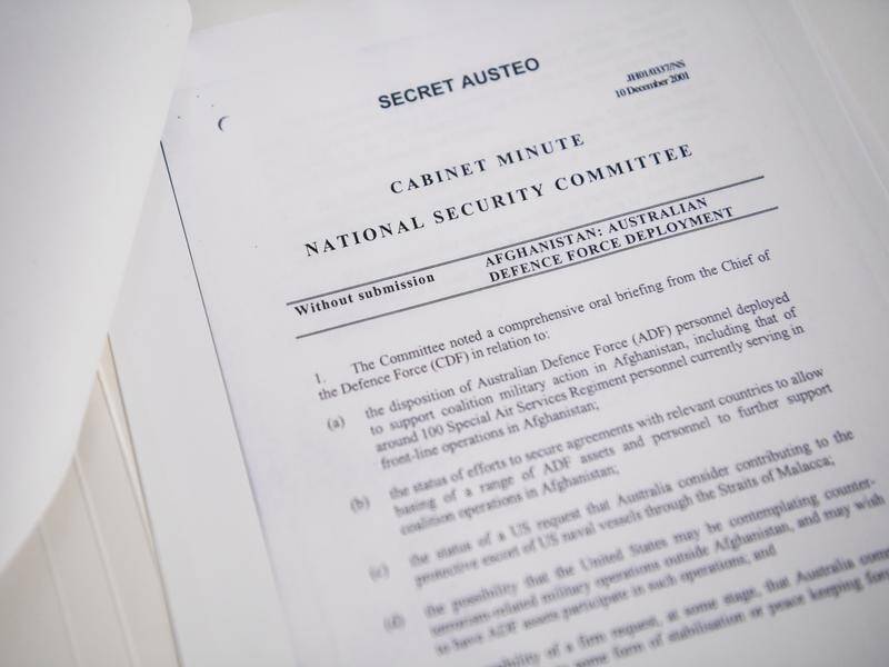 Kept secret for two decades, more than 200 federal cabinet documents have been made public.