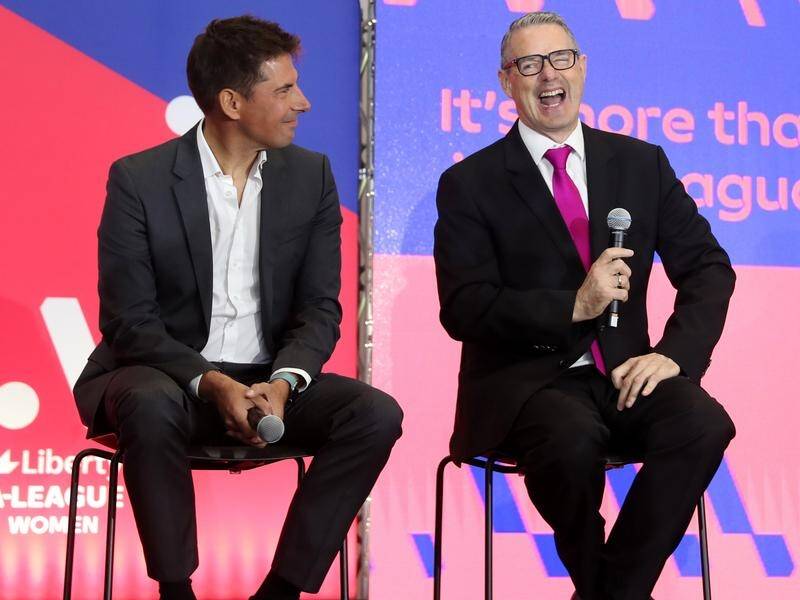 A-League Commissioner Nick Garcia (l) says an Auckland franchise is on track for the 2024/25 season. (Nikki Short/AAP PHOTOS)
