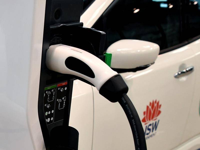 The NSW government is funding a network of electric vehicle stations capable of rapid recharging. (Joel Carrett/AAP PHOTOS)