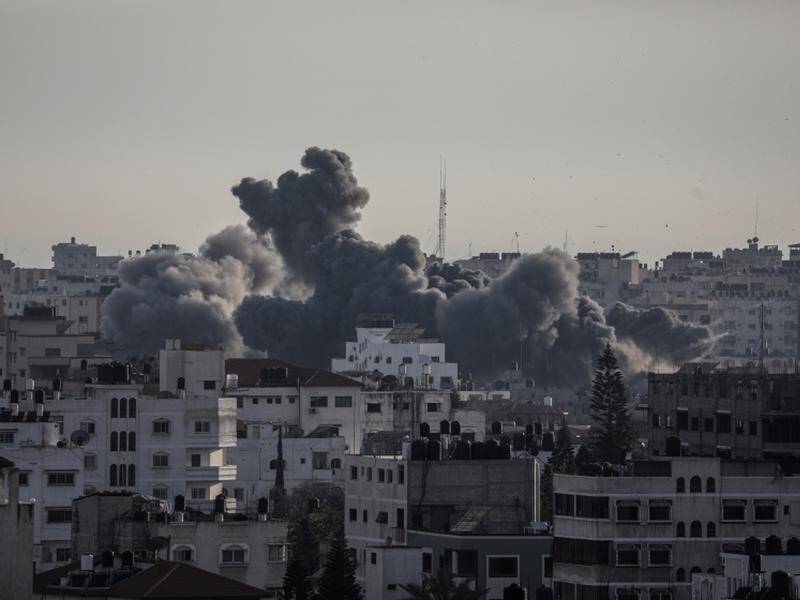 Palestinian militants say a truce has been reached after days of violence in Gaza and Israel.