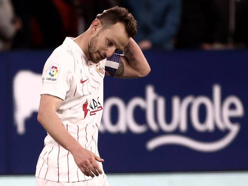 Sevilla captain Ivan Rakitic was unable to convert a late penalty in a La Liga draw at Osasuna.