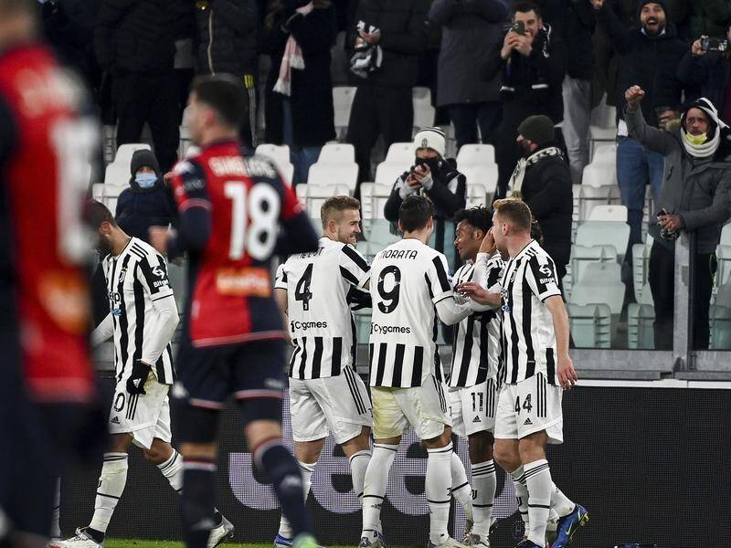 Juventus celebrate the Serie A goal of Juan Cuadrado (No.11) against Genoa.