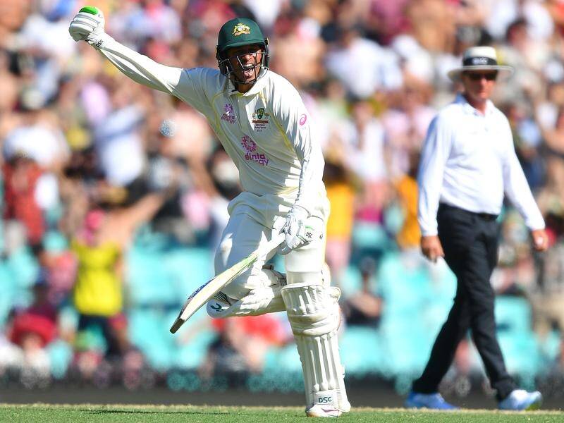 Usman Khawaja has backed up his first innings century with an unbeaten second ton at the SCG.