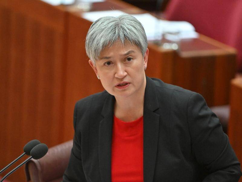 Penny Wong says it's important to remember why previous governments have funded the UNRWA. (Mick Tsikas/AAP PHOTOS)