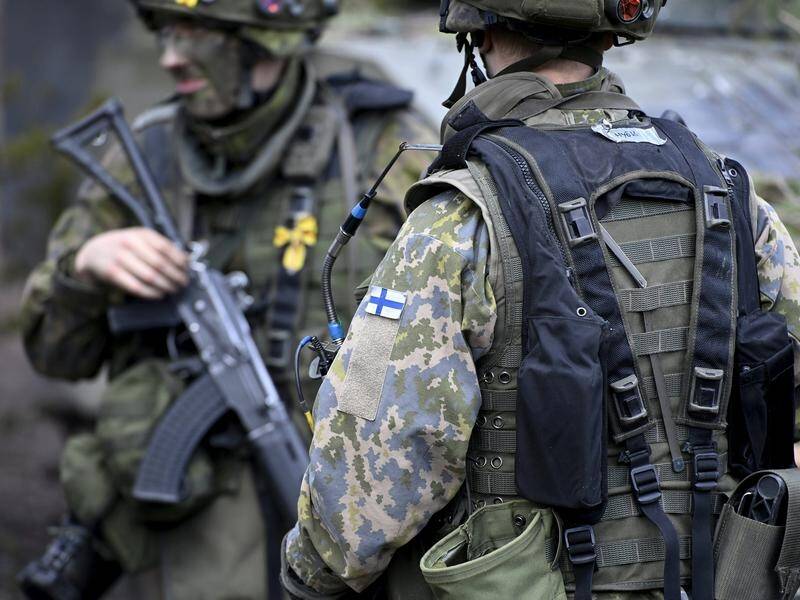 Finland's armed forces chief says his country would put up stiff resistance if Russia attacked.
