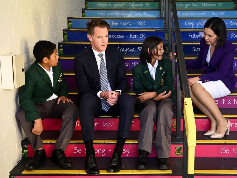 NSW Premier Chris Minns says a good education is vital for the next generation. (Dan Himbrechts/AAP PHOTOS)