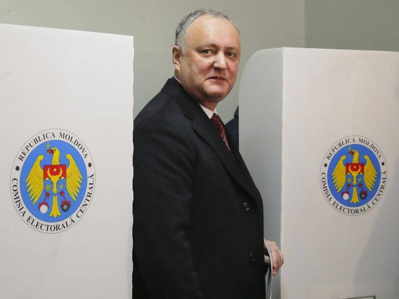 Moldova's President Igor Dodon has been removed from office by the country's Constitutional Court.