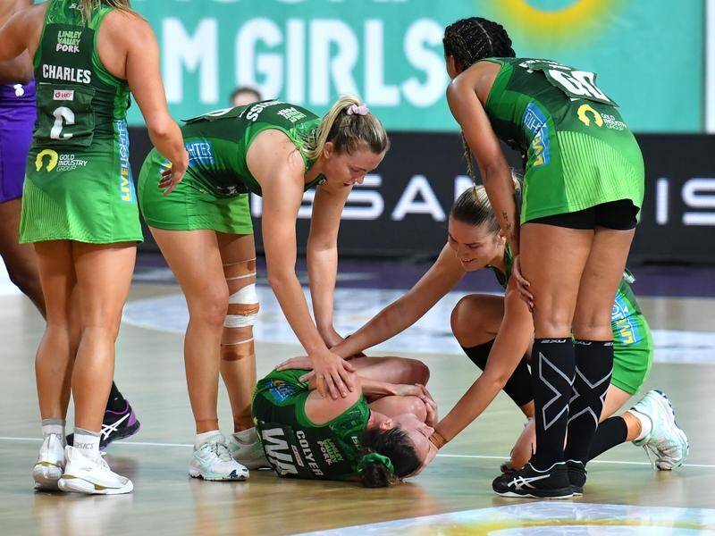 Midcourter Ingrid Colyer suffered a knee injury in West Coast Fever's 71-60 Super Netball win.