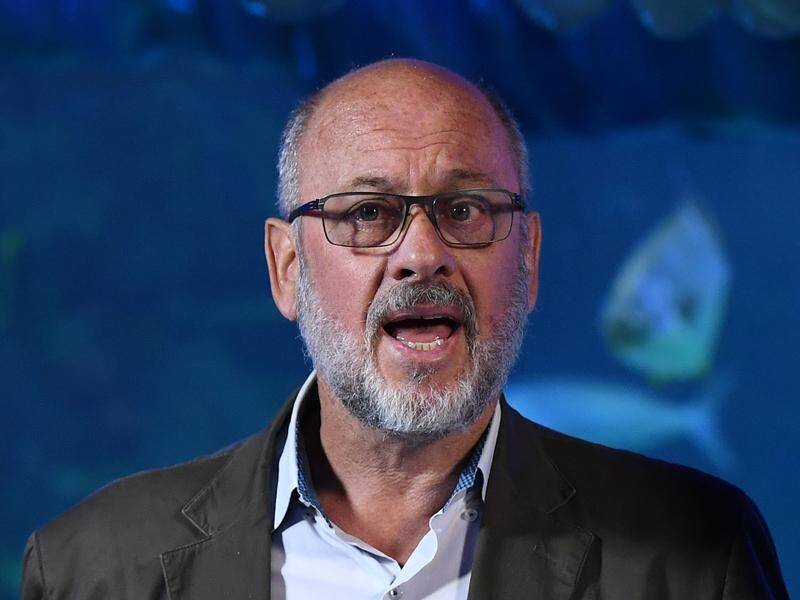 Tim Flannery say the playbook for dealing with the COVID pandemic can be adapted for climate change. (Joel Carrett/AAP PHOTOS)