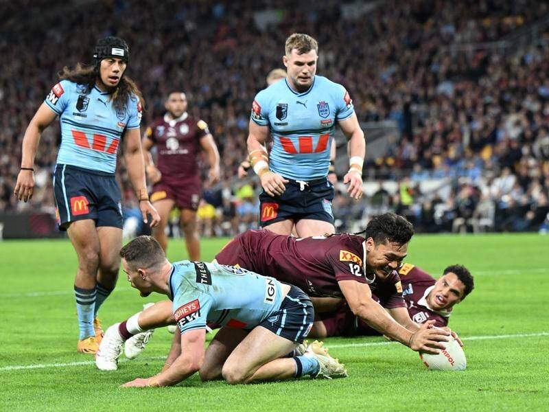 Jeremiah Nanai (c) enjoyed a successful return to the Maroons side for State of Origin II. (Darren England/AAP PHOTOS)