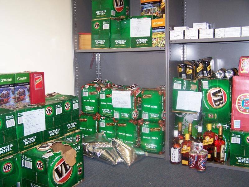 A minimum price on the cost of alcohol in the NT has seen its rate of booze-related harm drop.