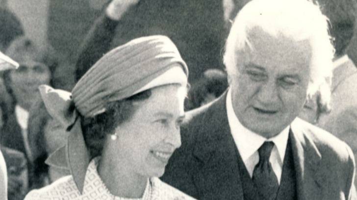 The Queen and former Governor-General, Sir John Kerr.
