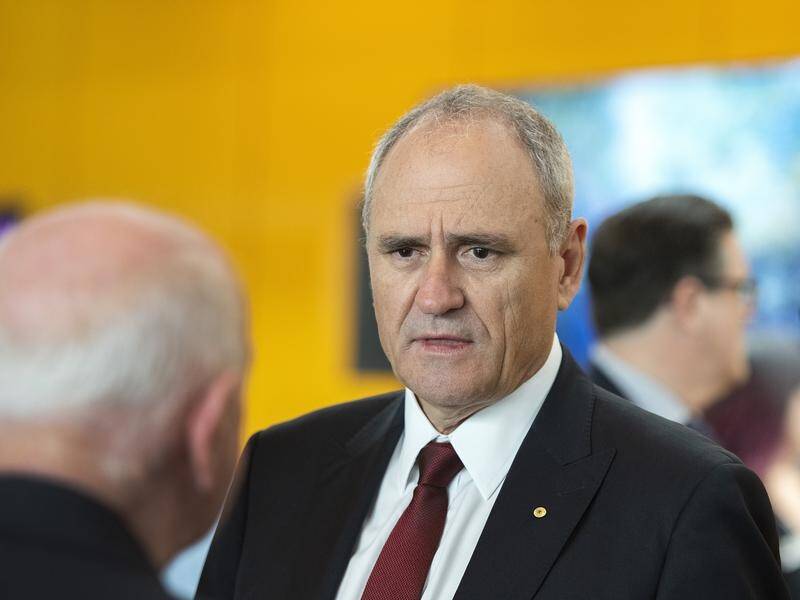 Former Treasury head Ken Henry will take part in an independent MP-led summit on tax reform. (Ellen Smith/AAP PHOTOS)