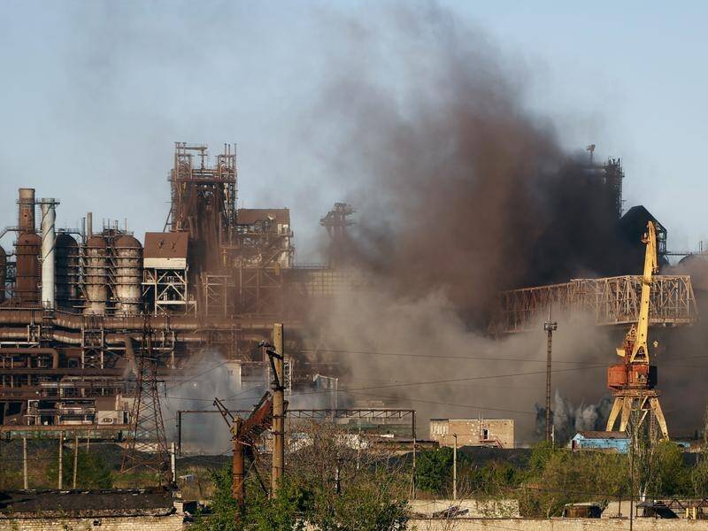 The Red Cross has not been able to visit 1800 people taken from Mariupol's Azovstal steel works. (AP PHOTO)