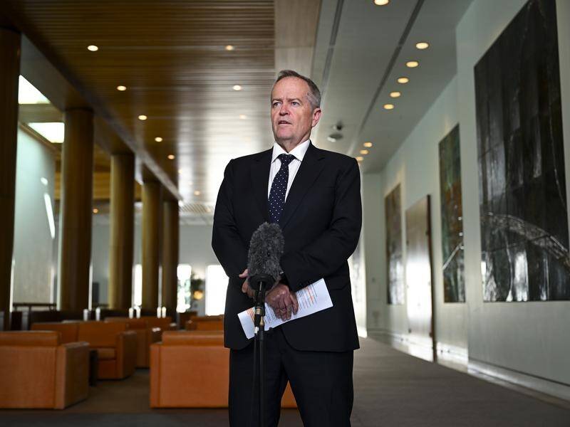 Labor's Bill Shorten slammed ex-prime minister Scott Morrison's robodebt royal commission evidence. (Lukas Coch/AAP PHOTOS)