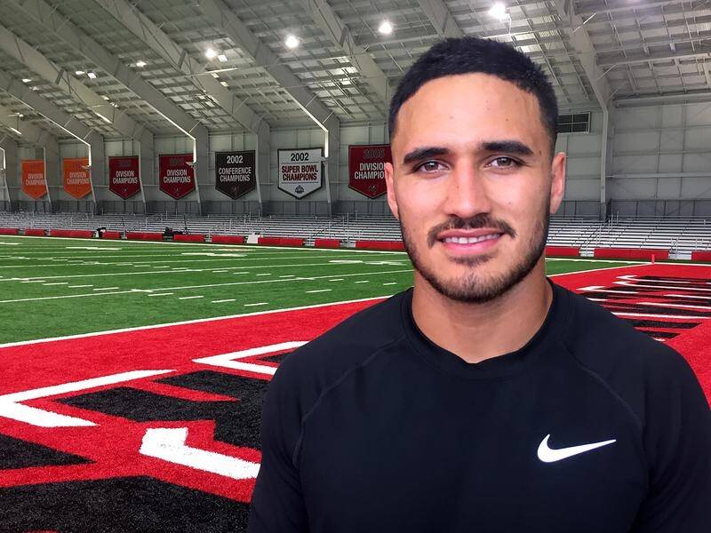 Valentine Holmes is poised to return to the NRL after his NFL career came to an abrupt end.
