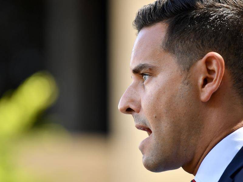 Sydney MP Alex Greenwich has called on NSW Labor to step up and commit to mandatory cashless gaming. (Bianca De Marchi/AAP PHOTOS)