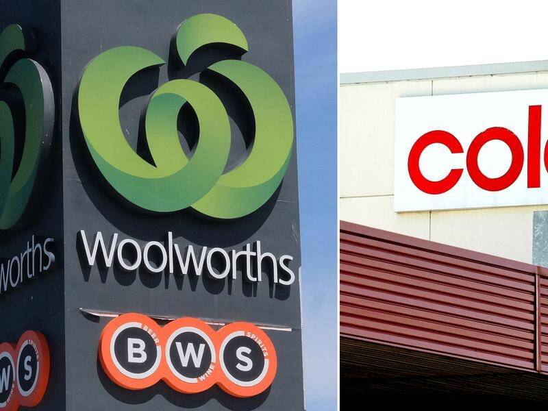 The pricing practices of major supermarket chains will be put under the spotlight in Queensland. (Luis Ascui, Joel Carrett/AAP PHOTOS)