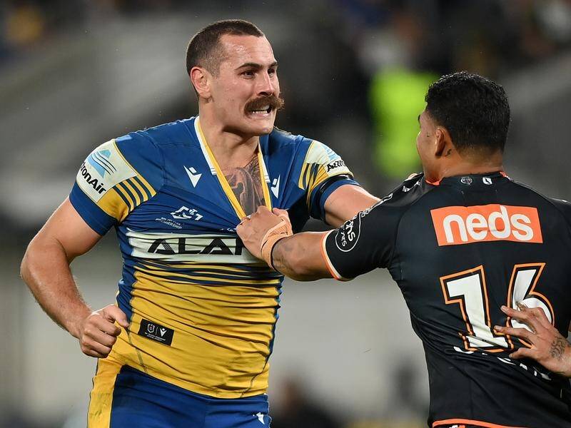 Panthers crush Eels to continue winning streak